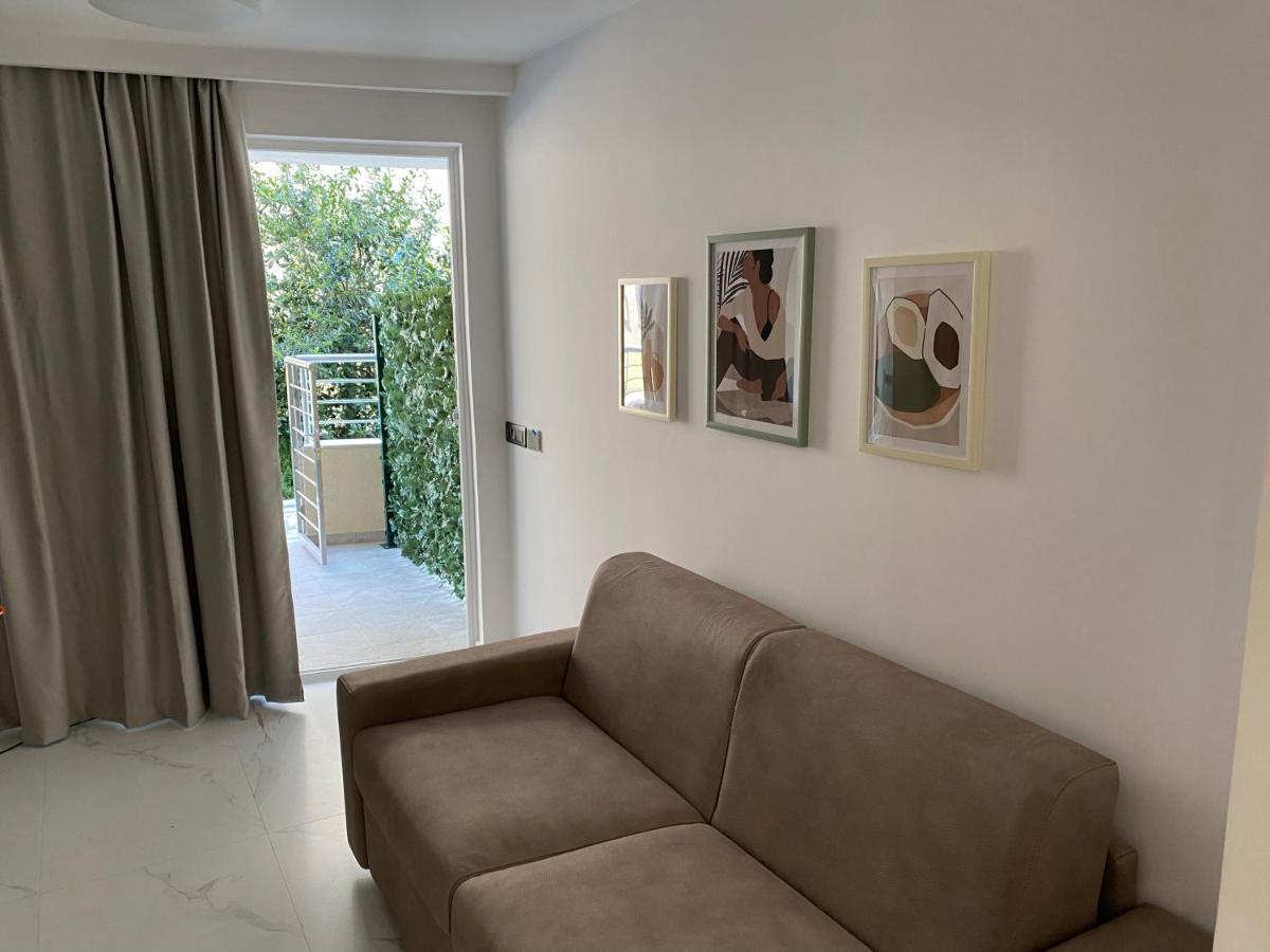 Deluxe Pool Apartment 4 Petrovac na moru Exterior foto