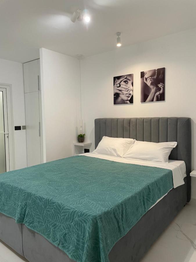 Deluxe Pool Apartment 4 Petrovac na moru Exterior foto