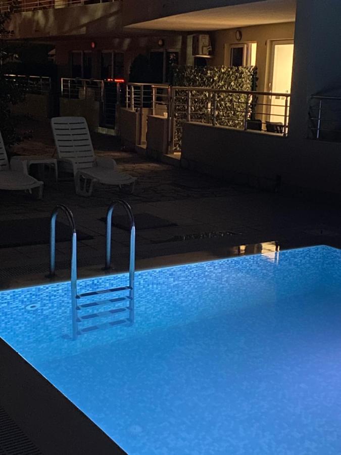 Deluxe Pool Apartment 4 Petrovac na moru Exterior foto